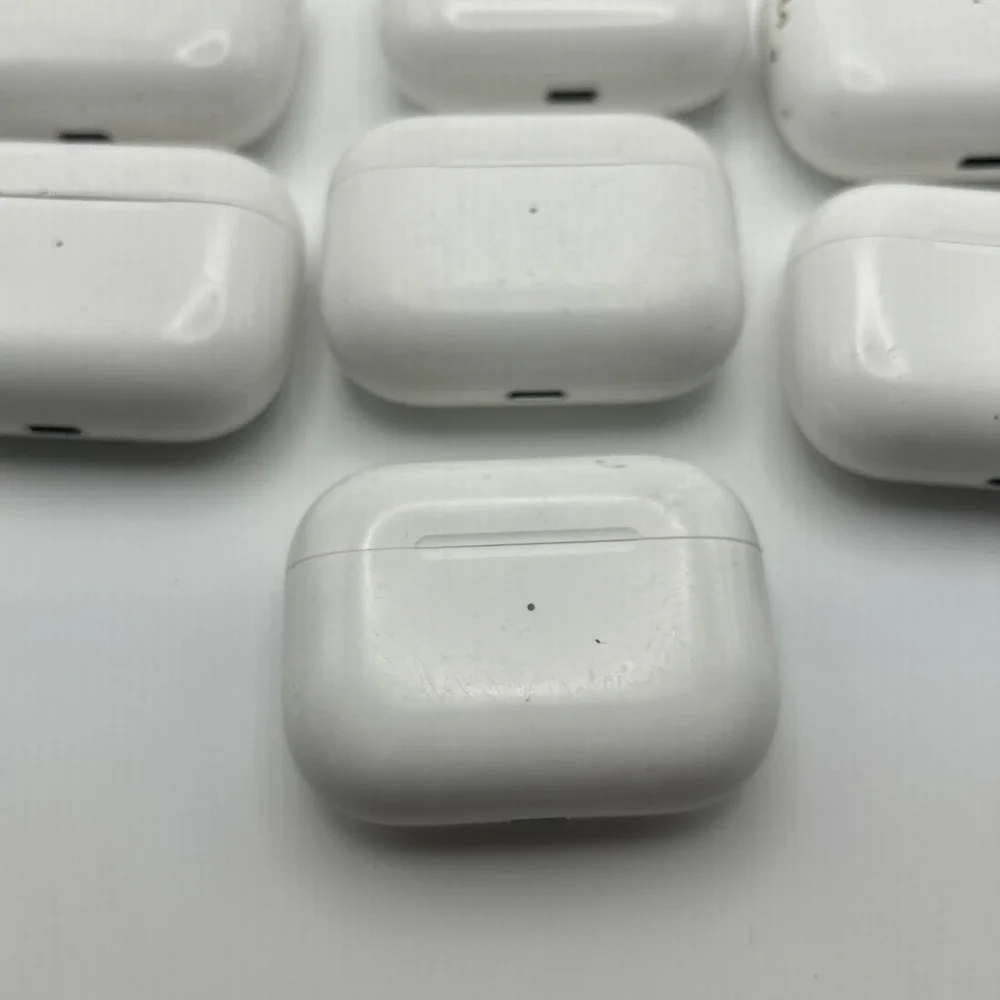 Lot Of 13 Apple Airpods Pro 1st Gen Wireless Charging‎ Cases A2190 Case Only